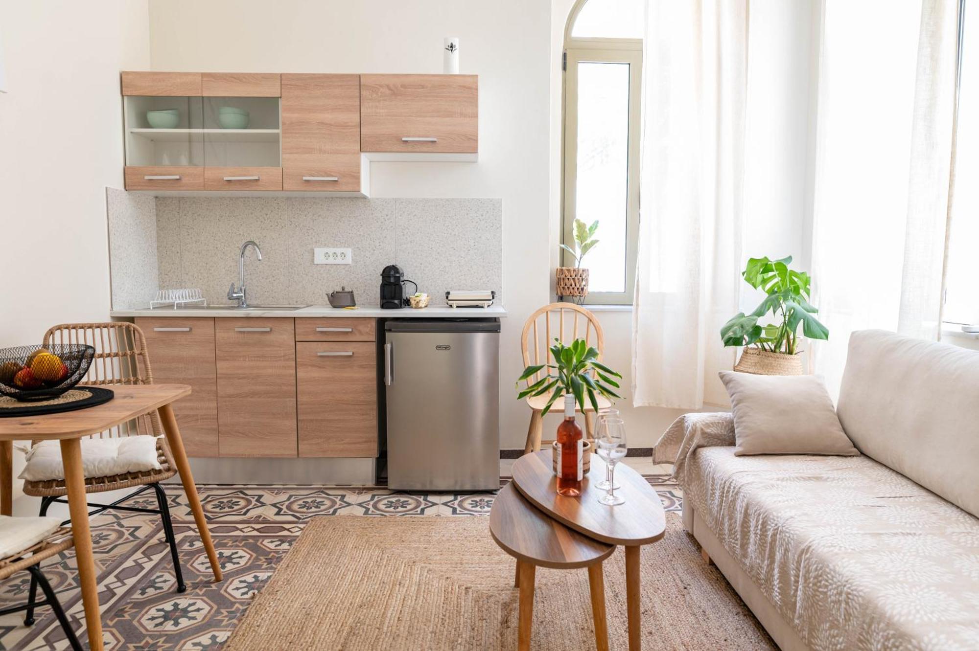 Kosnian City Suites Exteriér fotografie