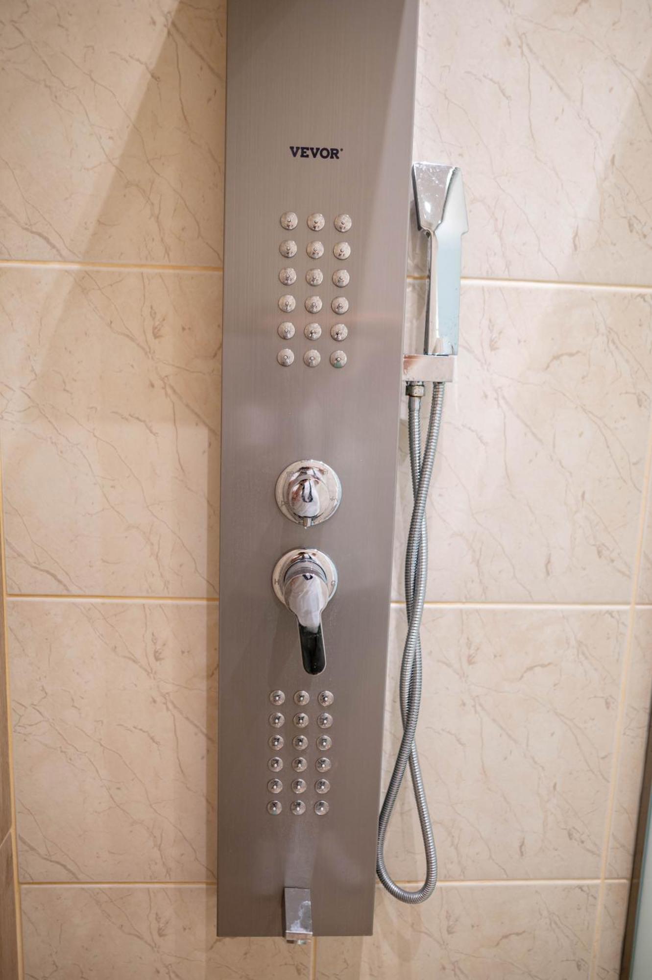 Kosnian City Suites Exteriér fotografie